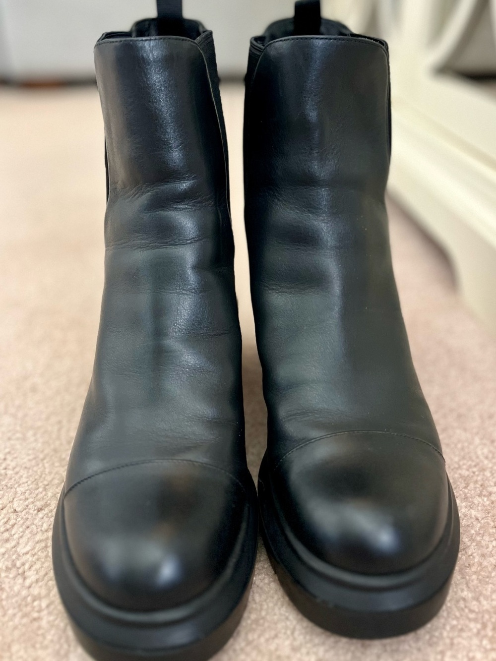 Stuart Weitzman Black Leather Chelsea Ankle Boots